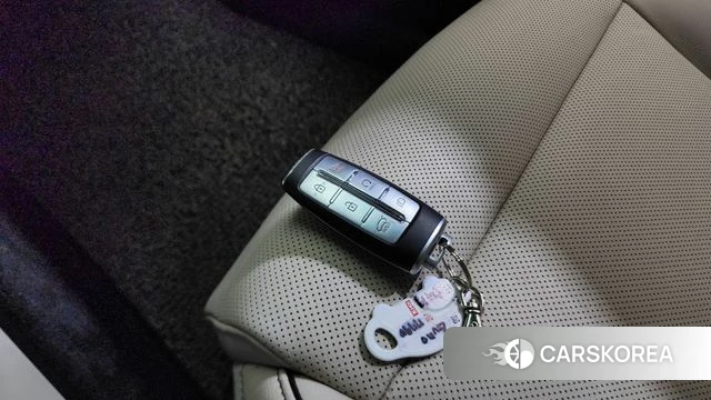 Genesis GV70 id 4186915 из Кореи 29