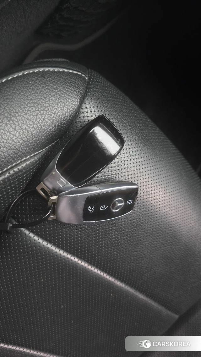 Mercedes-Benz E-Class W213 id 4658224 из Кореи 29