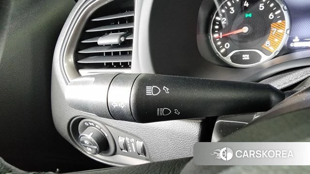 Jeep Renegade id 4604999 из Кореи 29