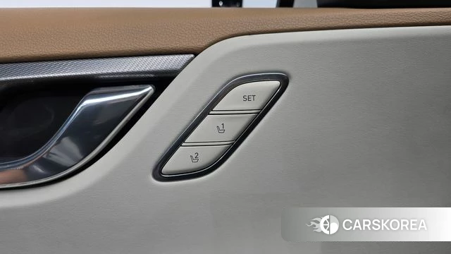 Hyundai The New Grandeur IG Hybrid id 4519738 из Кореи 29