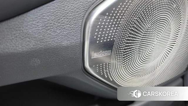 Genesis G90 id 4294650 из Кореи 29