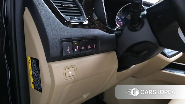 Kia The New Carnival id 4794632 из Кореи 29