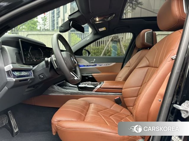 BMW 7 series id 4271780 из Китая 29