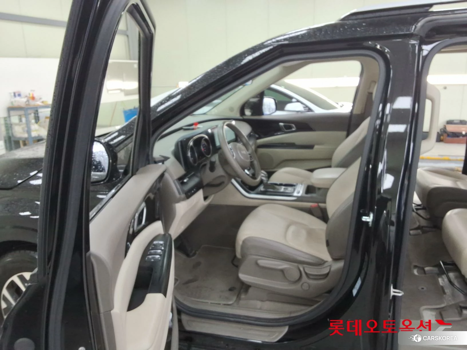 Kia Carnival id 4352370 из Кореи 29