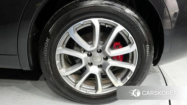 Maserati Levante id 4325350 из Кореи 29