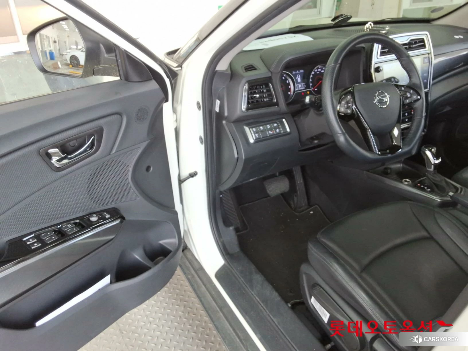 SsangYong Tivoli id 4289656 из Кореи 29