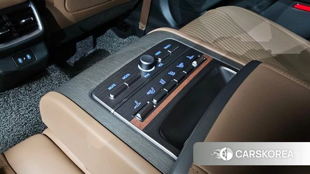 Hyundai Grandeur (GN7) id 4603128 из Кореи 29