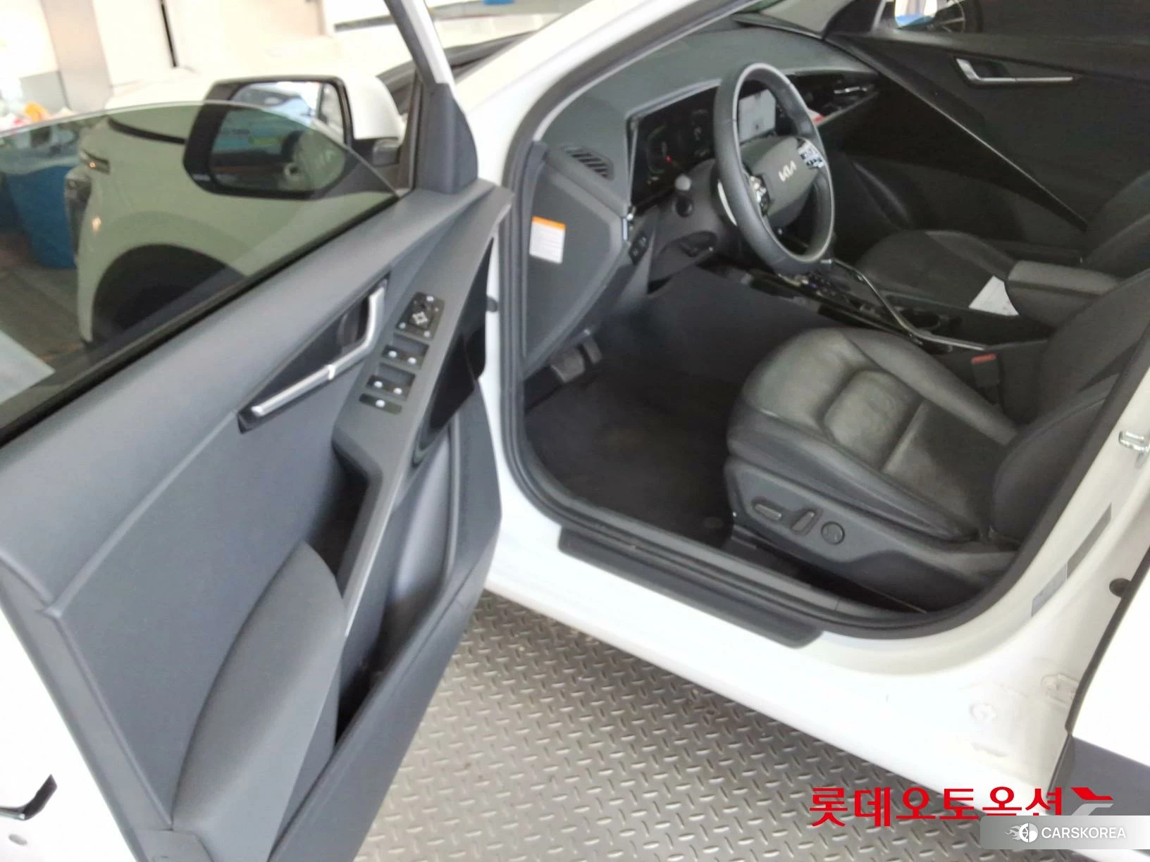 Kia Niro Hybrid id 3882128 из Кореи 29