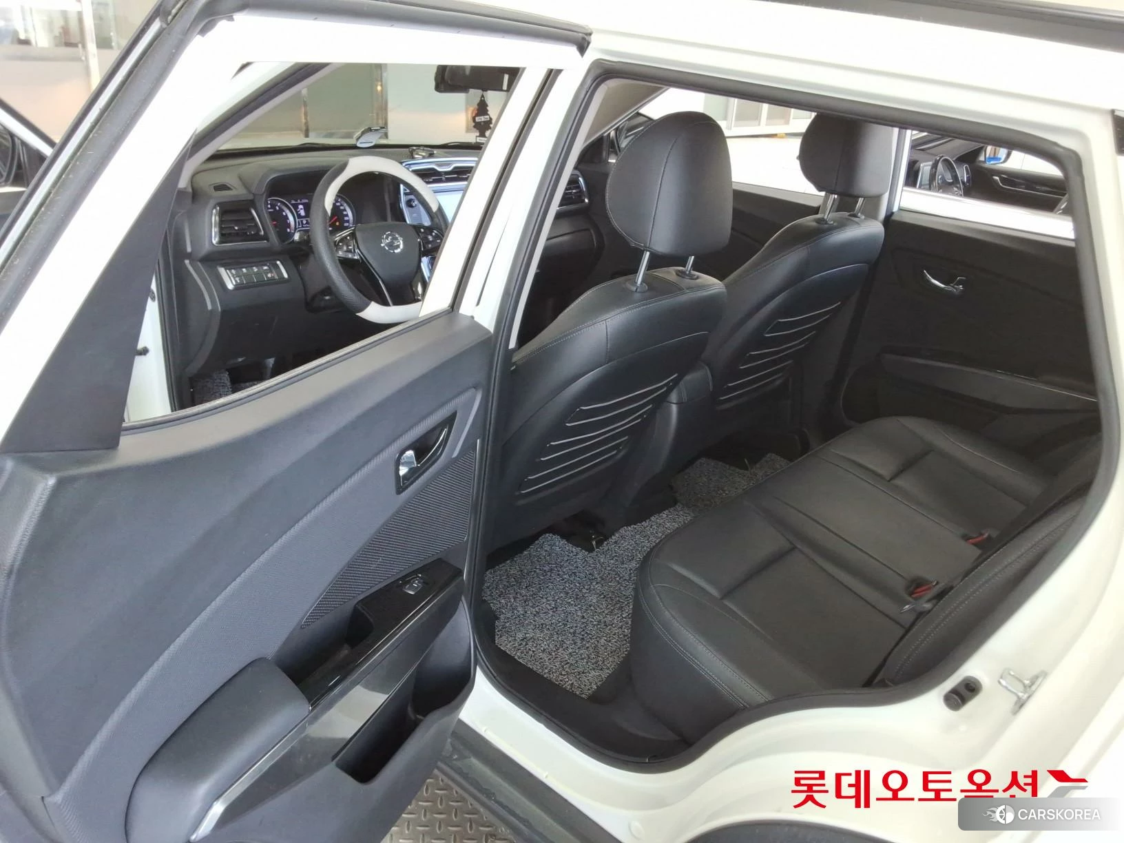 SsangYong Tivoli id 4296944 из Кореи 29