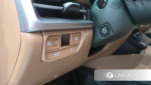 Hyundai Grandeur (GN7) id 4602920 из Кореи 29
