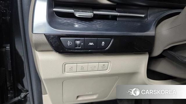 Kia Carnival 4th generation id 4642031 из Кореи 29