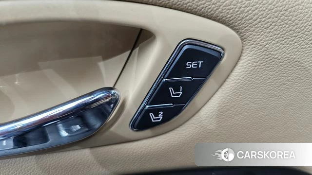 Kia The New Carnival id 4465260 из Кореи 29