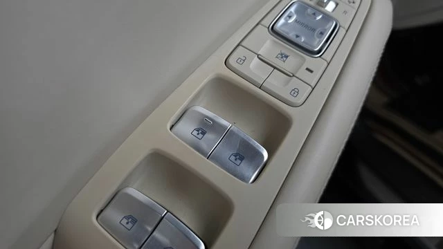 Genesis G90 id 4855911 из Кореи 29