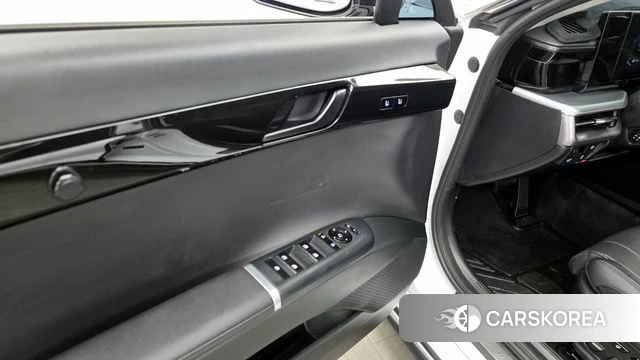 Hyundai Grandeur (GN7) id 4222601 из Кореи 29