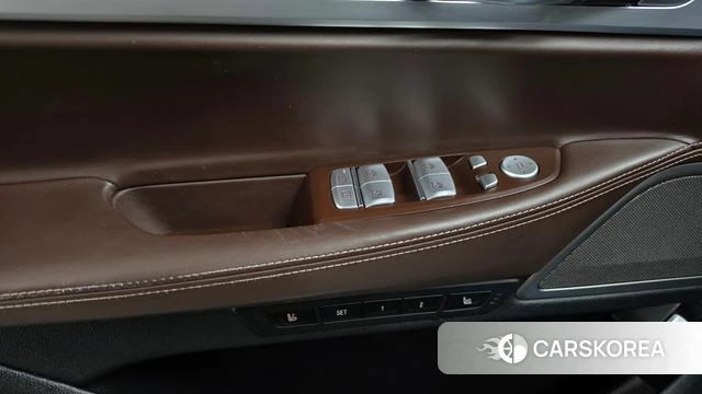 BMW 7 Series (G11) id 4737468 из Кореи 29