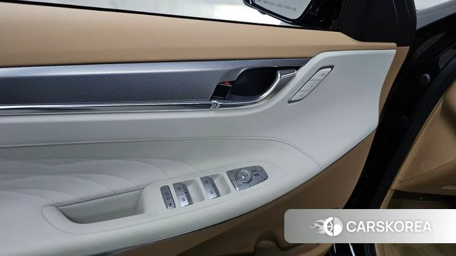 Hyundai The New Grandeur IG id 4409482 из Кореи 29