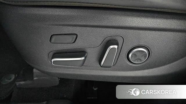 Hyundai The New Santa Fe id 4433772 из Кореи 29