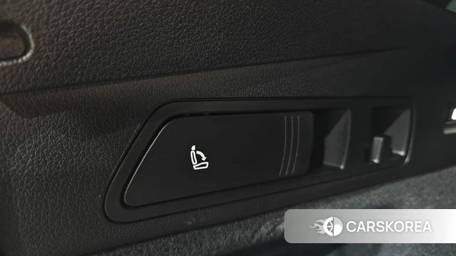 Audi e-Tron id 4581006 из Кореи 29