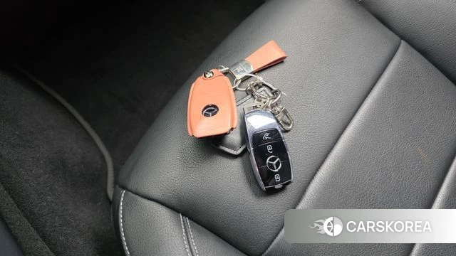 Mercedes-Benz E-Class W213 id 4651363 из Кореи 29
