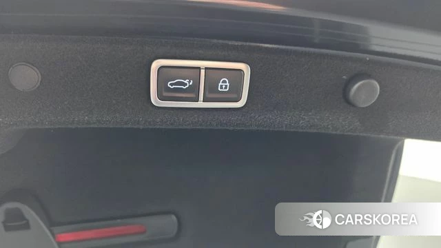 Hyundai Grandeur (GN7) id 4469356 из Кореи 29