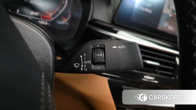 BMW 5 Series (G30) id 4937192 из Кореи 29