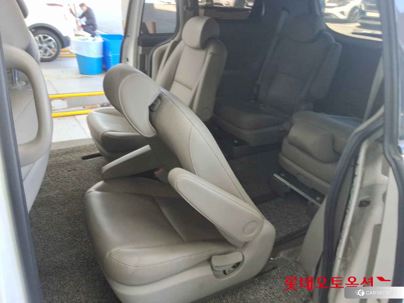 Kia Carnival id 4296917 из Кореи 30