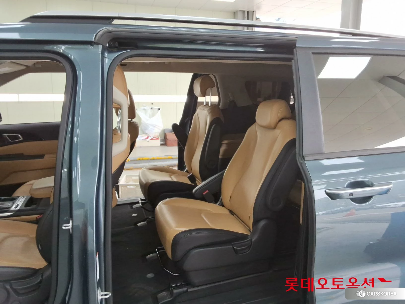 Kia Carnival id 3875723 из Кореи 30