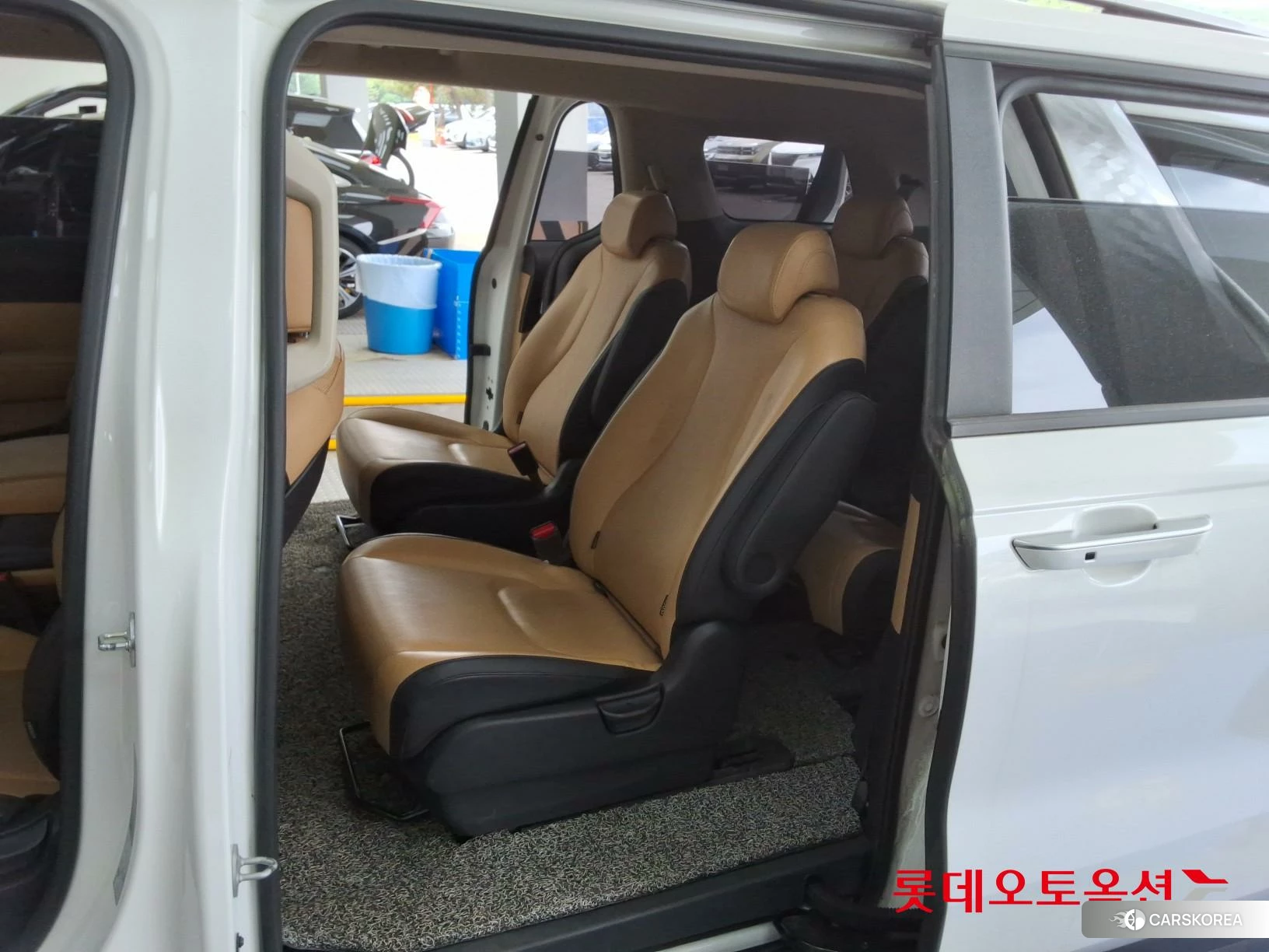 Kia Carnival id 4289573 из Кореи 30