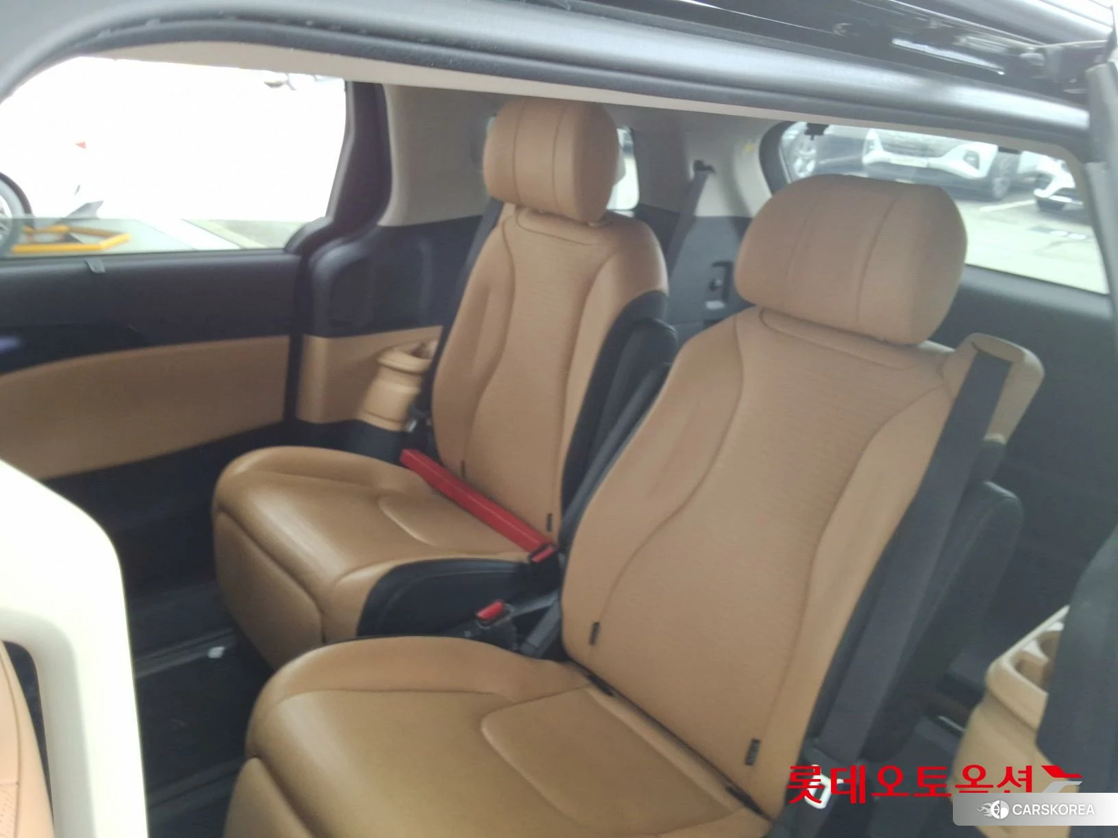 Kia Carnival Limousine id 4498447 из Кореи 30