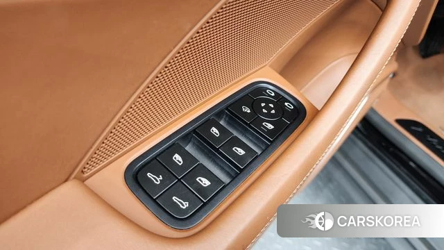 Porsche Panamera (971) id 4585189 из Кореи 30
