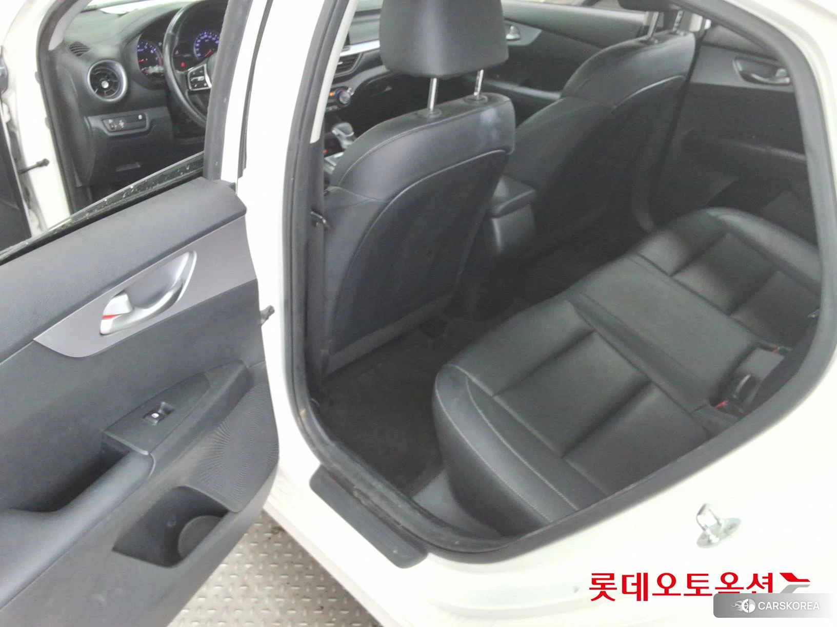 Kia K3 id 4352382 из Кореи 30