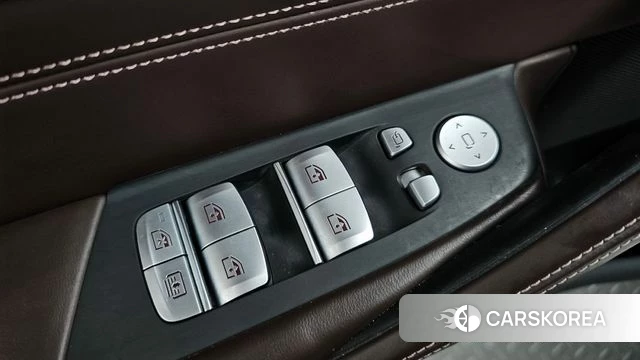 BMW 5 Series (G30) id 4530449 из Кореи 30
