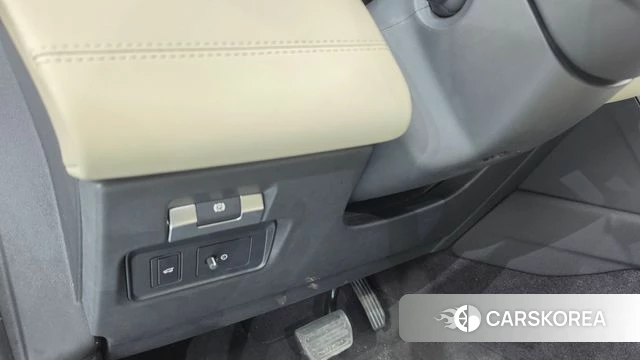 Land Rover Discovery Sports 2nd Generation id 4682782 из Кореи 30