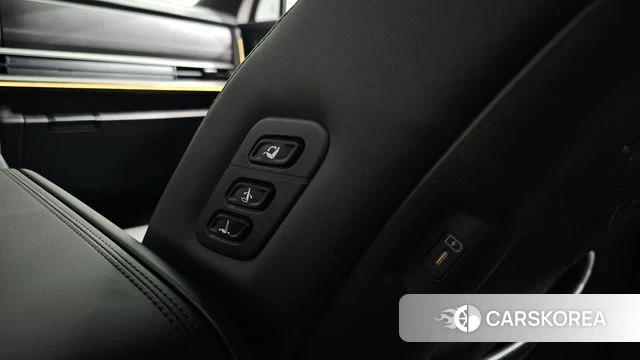 Hyundai Santa Fe (MX5) id 4548765 из Кореи 30