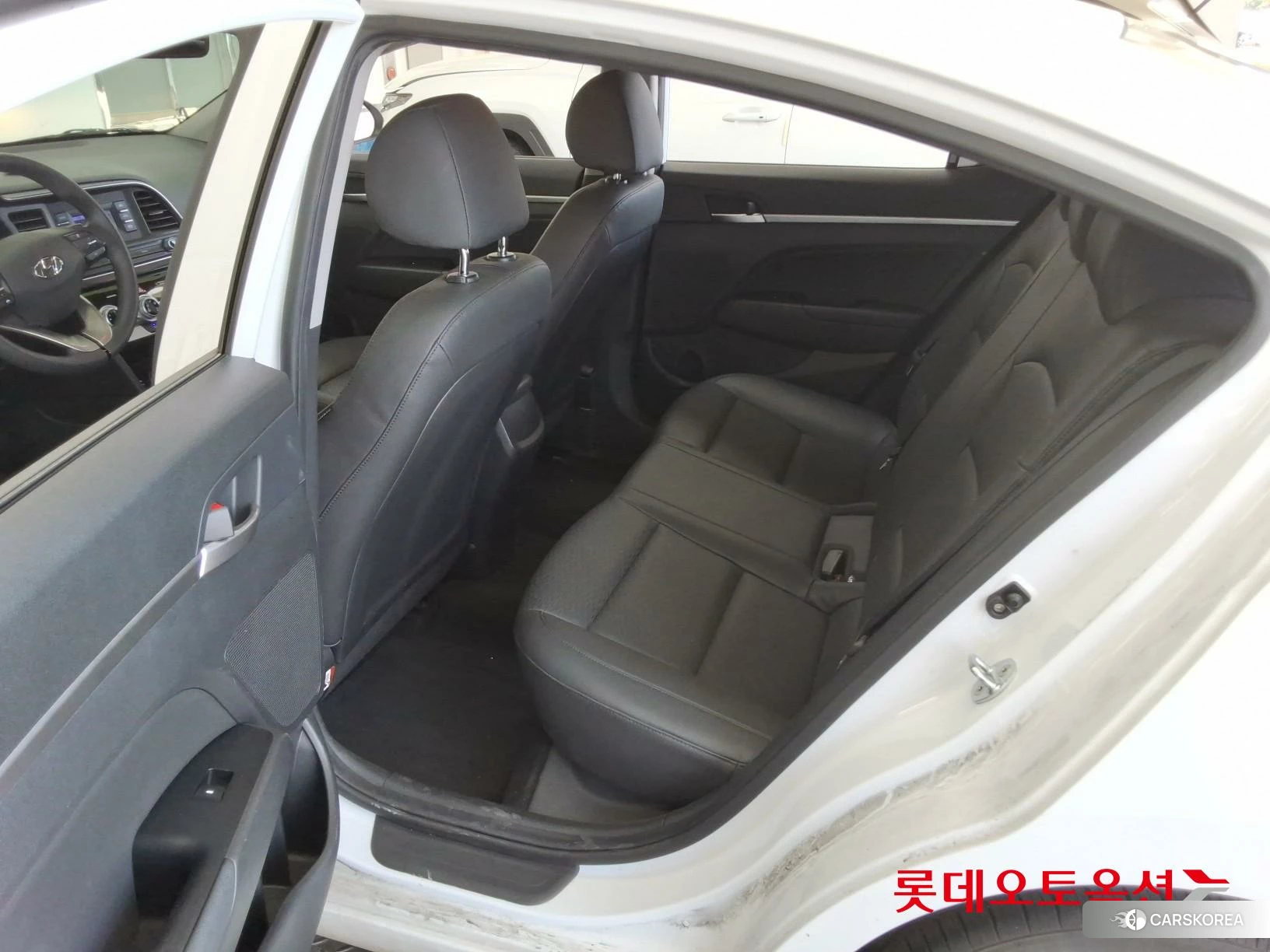 Hyundai Avante id 4289330 из Кореи 30