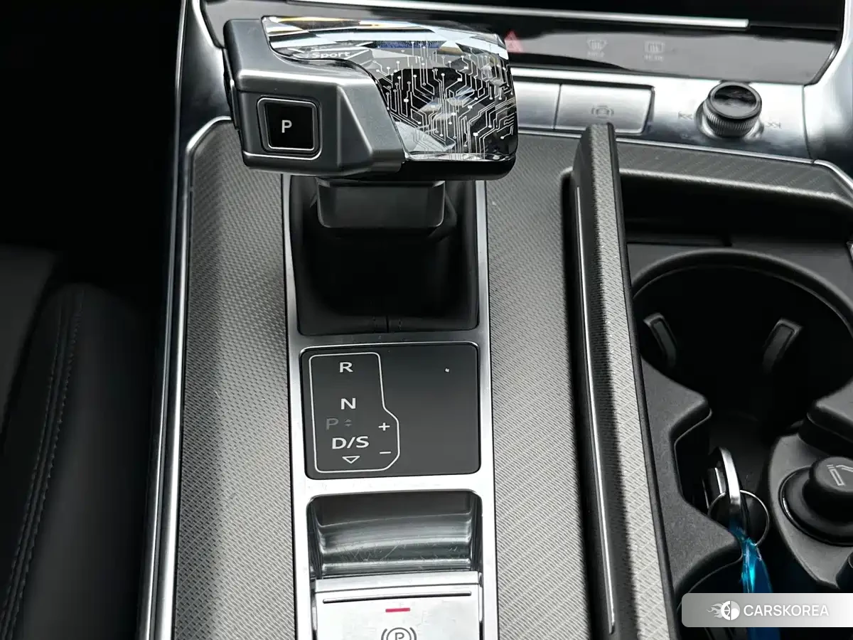 Audi A7 id 4622702 из Китая 30