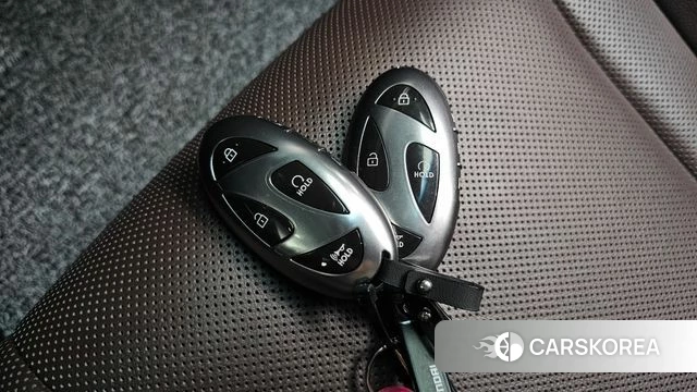 Hyundai Grandeur (GN7) id 4898396 из Кореи 30