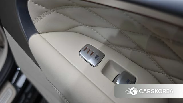 Genesis G70 id 4693804 из Кореи 30