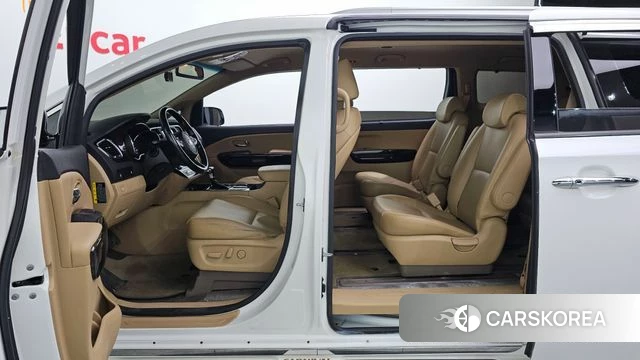 Kia The New Carnival id 4776255 из Кореи 30