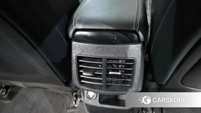 Kia Seltos id 4294418 из Кореи 30