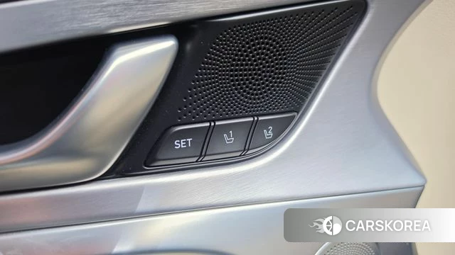 Genesis G70 id 4895248 из Кореи 30