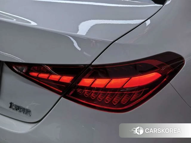 Mercedes-Benz Class C id 4359215 из Китая 30