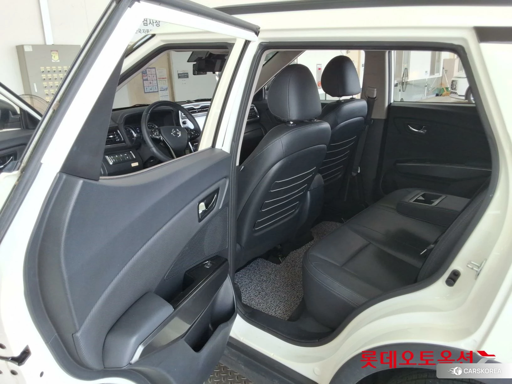 SsangYong Tivoli id 4664355 из Кореи 30