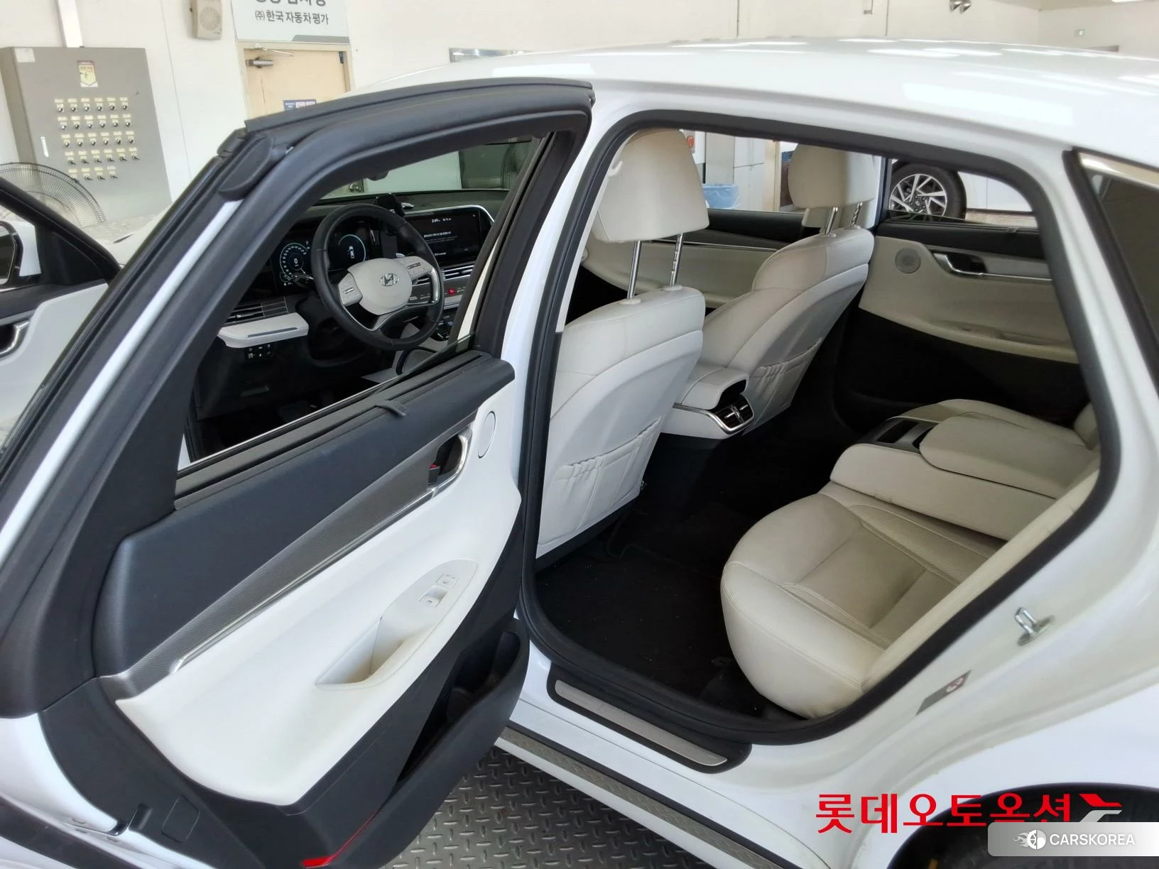 Hyundai Grandeur id 4679311 из Кореи 30