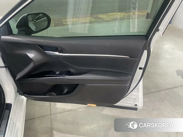 Toyota Camry id 4262396 из Китая 30
