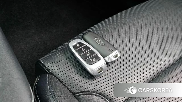Hyundai The New Grandeur IG id 4721937 из Кореи 30