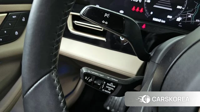 Porsche Taycan id 4267507 из Кореи 30