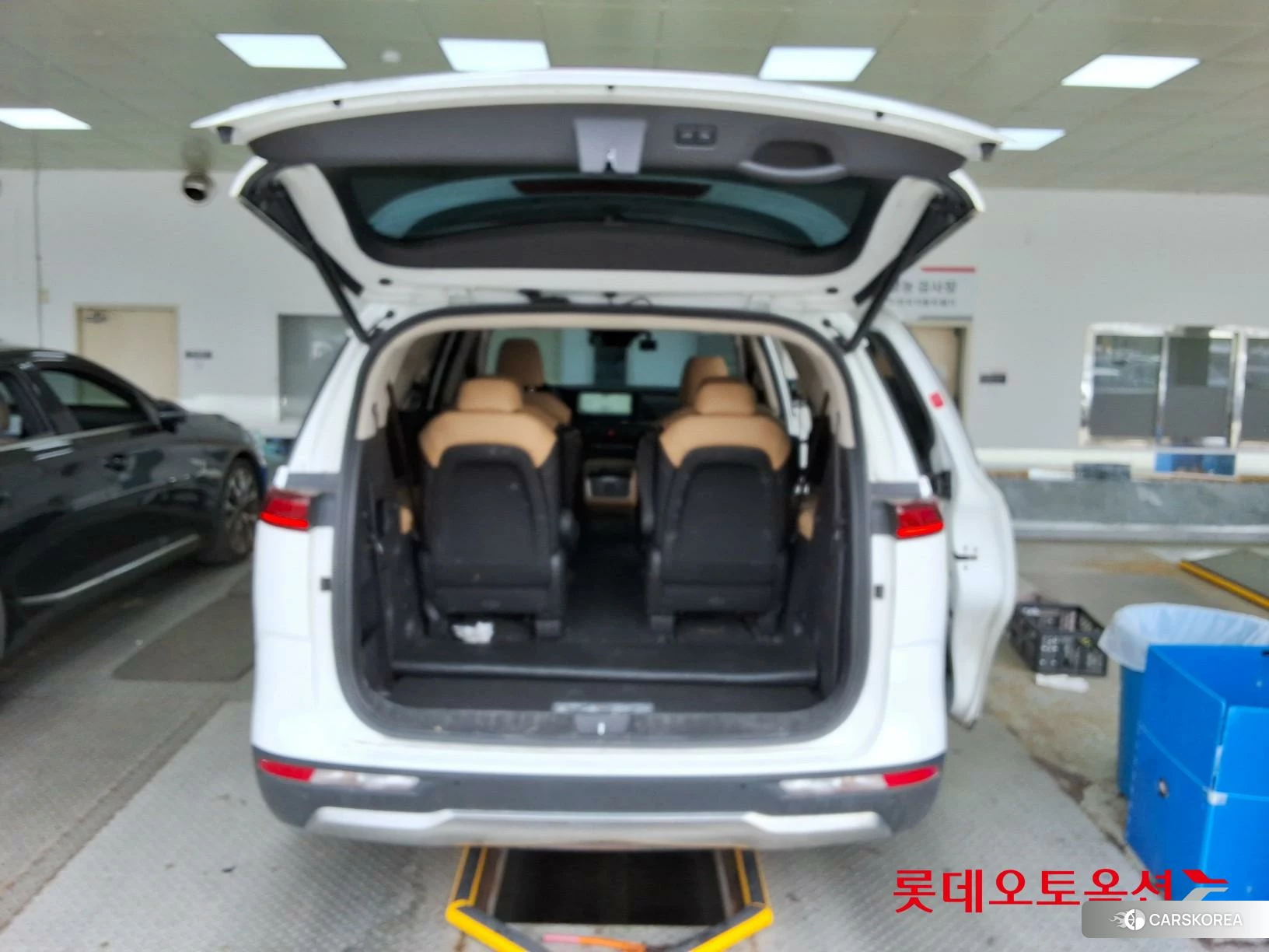 Kia Carnival id 3888384 из Кореи 30