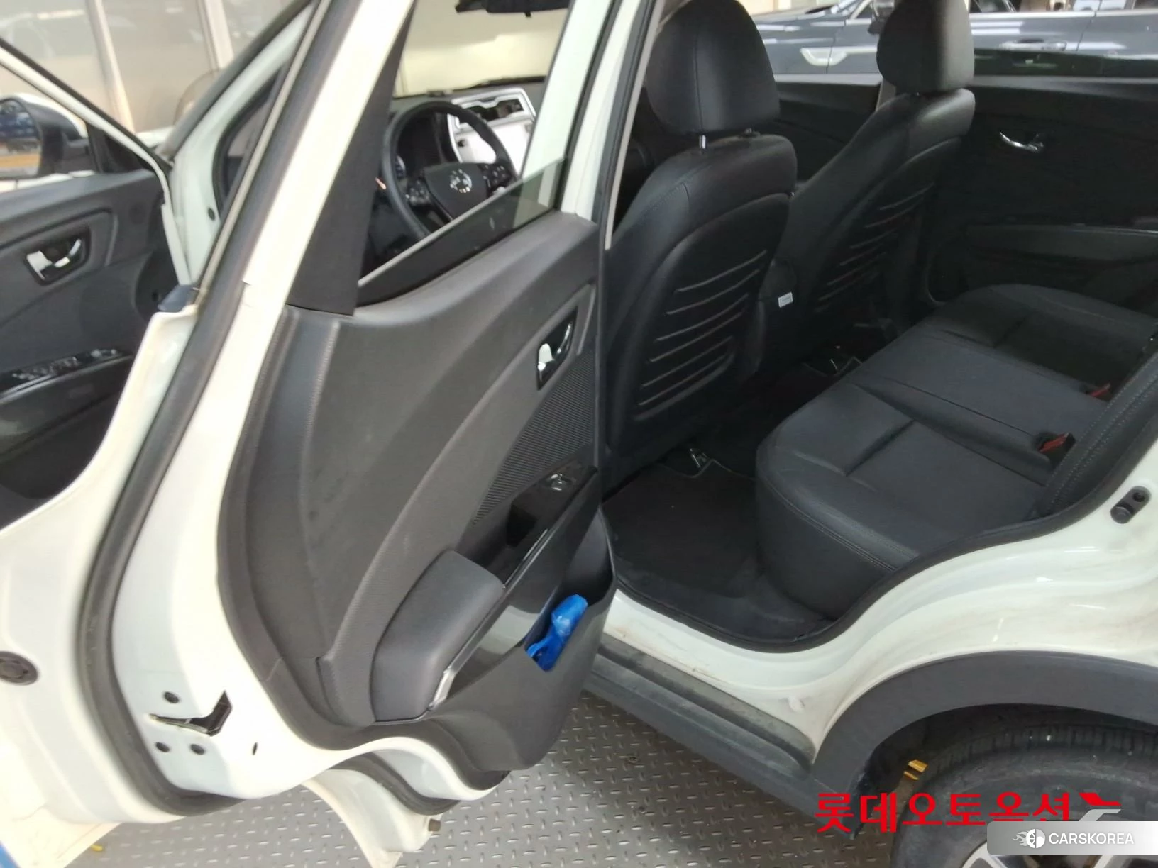 SsangYong Tivoli id 4419041 из Кореи 30