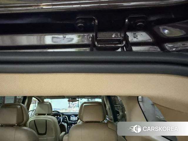 Buick GL8 id 4239043 из Китая 30